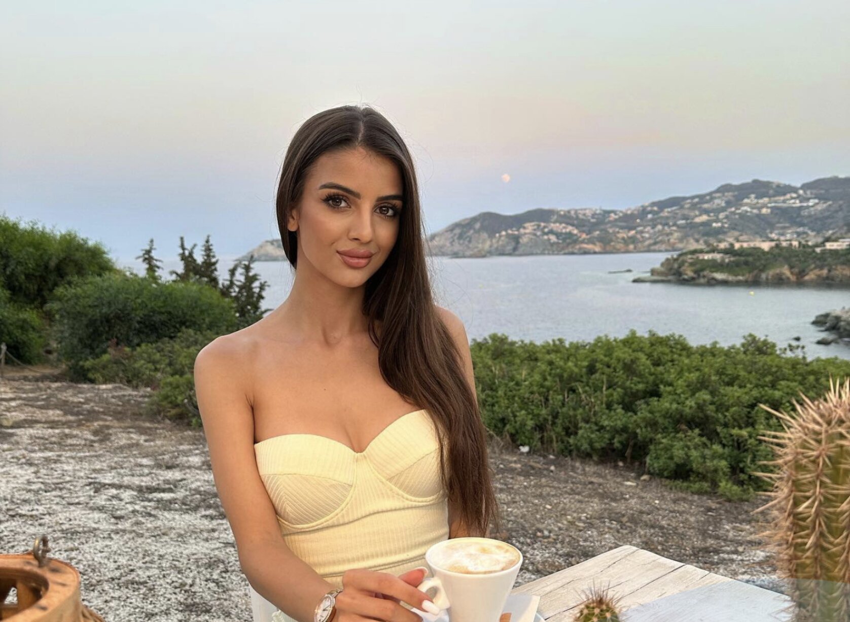 Greek Dating Sites — Date Greek Singles