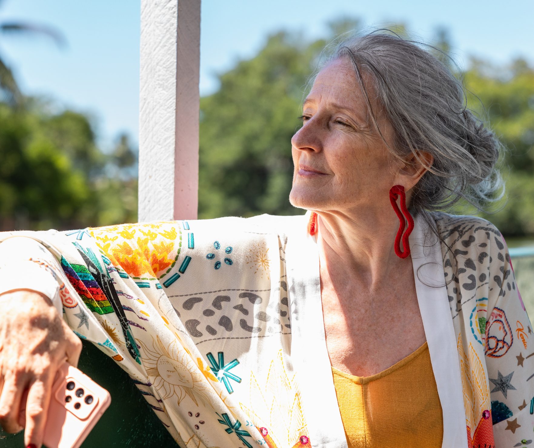 Best Granny Dating App: Top Picks for Seniors Over 80